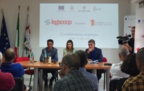 Tenutasi la conferenza stampa di presentazione del progetto di internazionalizzazione “Sardinia Beyond The Sea”. Tenutasi la conferenza stampa di presentazione del progetto di internazionalizzazione “Sardinia Beyond The Sea”.